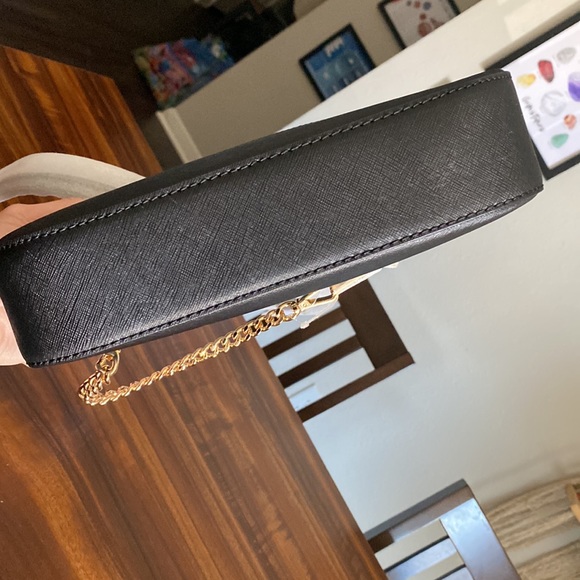 Brand New Michael Kors - Picture 8 of 9